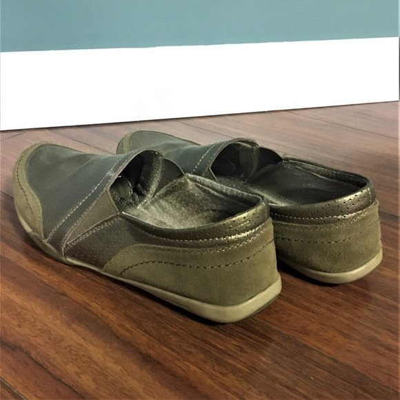 Down To Earth Casual Loafers - Picture 2 of 3